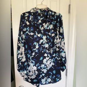 Nice blouse. Smooth soft fabric.